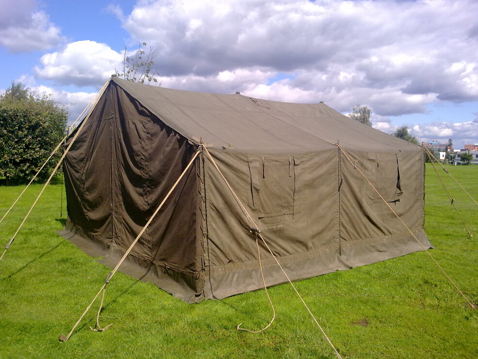 Onze legertenten zijn ideaal om te overnachten